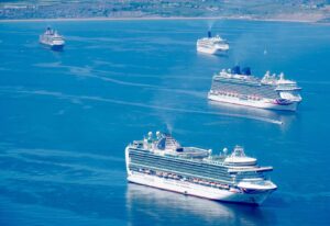 Cruise liners near Weymouth. Photo credit: Dorset Echo.